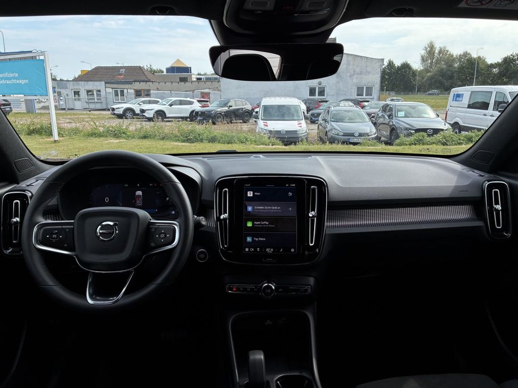 Volvo XC40 2024