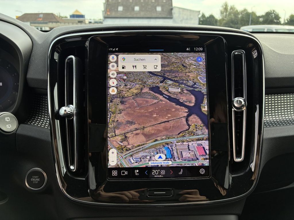 Volvo XC40 2024