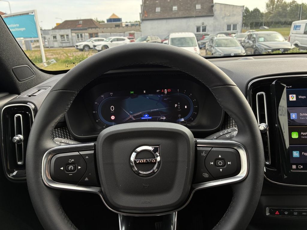 Volvo XC40 2024