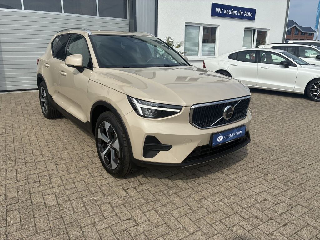 Volvo XC40 2024