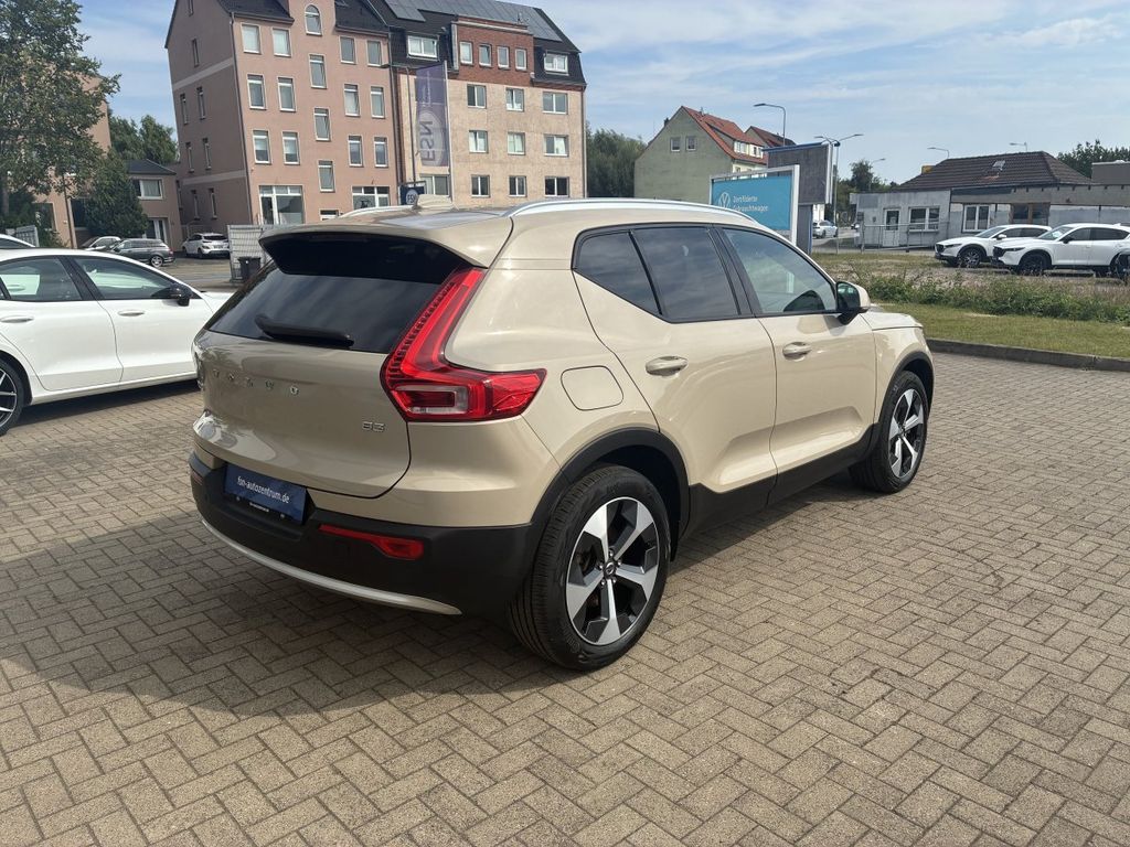 Volvo XC40 2024