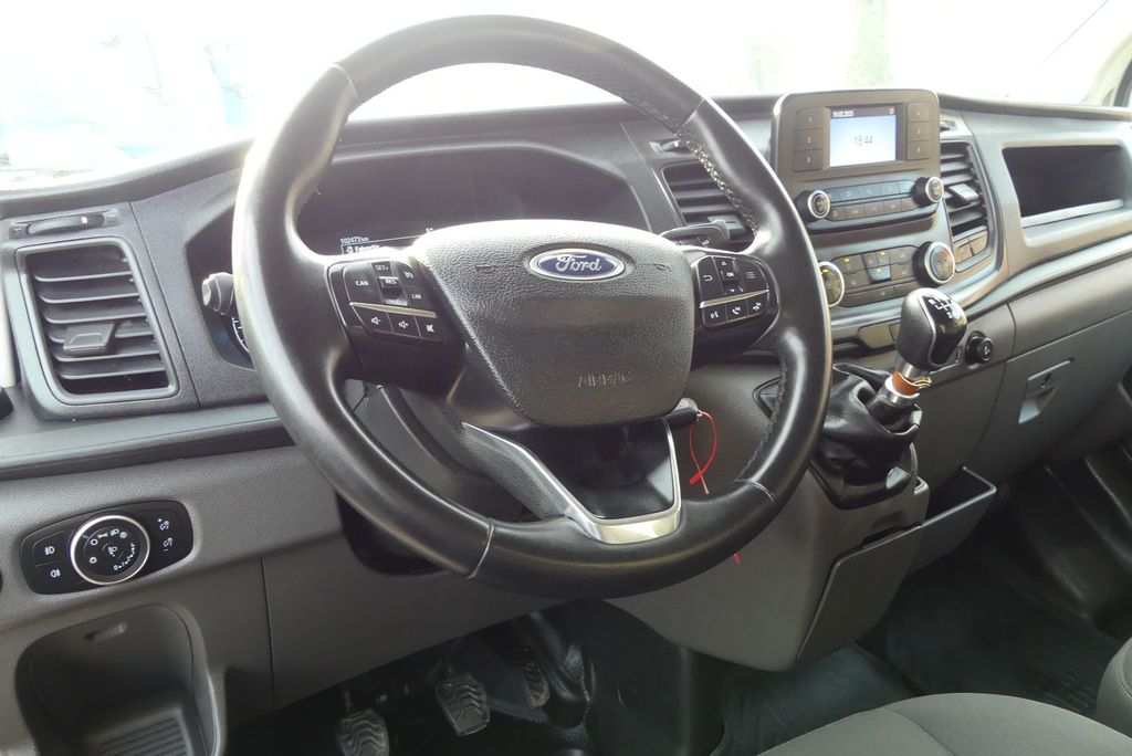 Ford Transit 2022