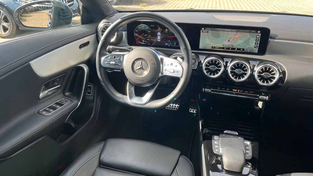 Mercedes-Benz CLA 220 2023