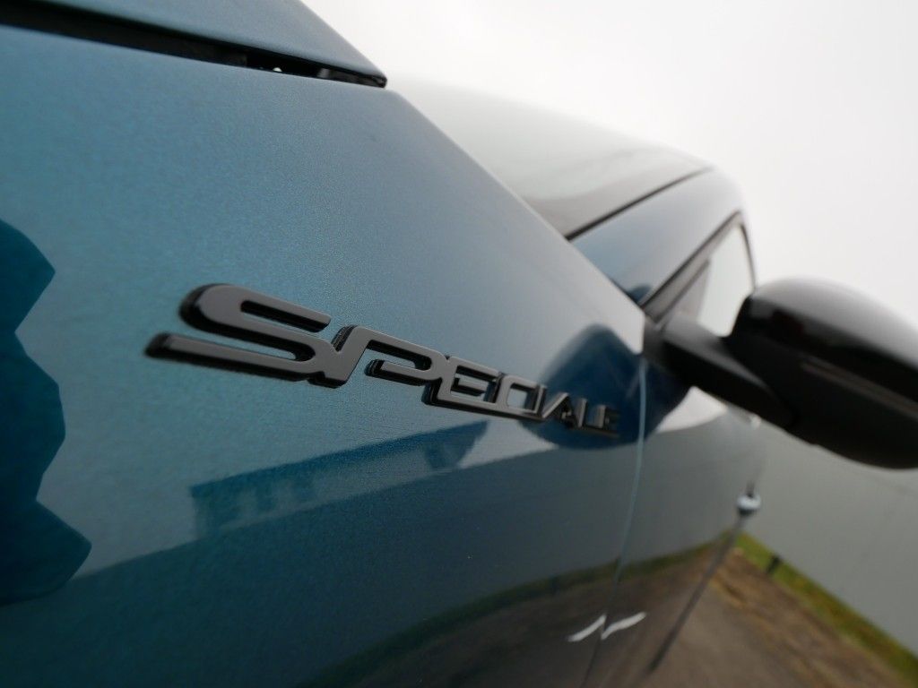 Alfa Romeo Junior 2025