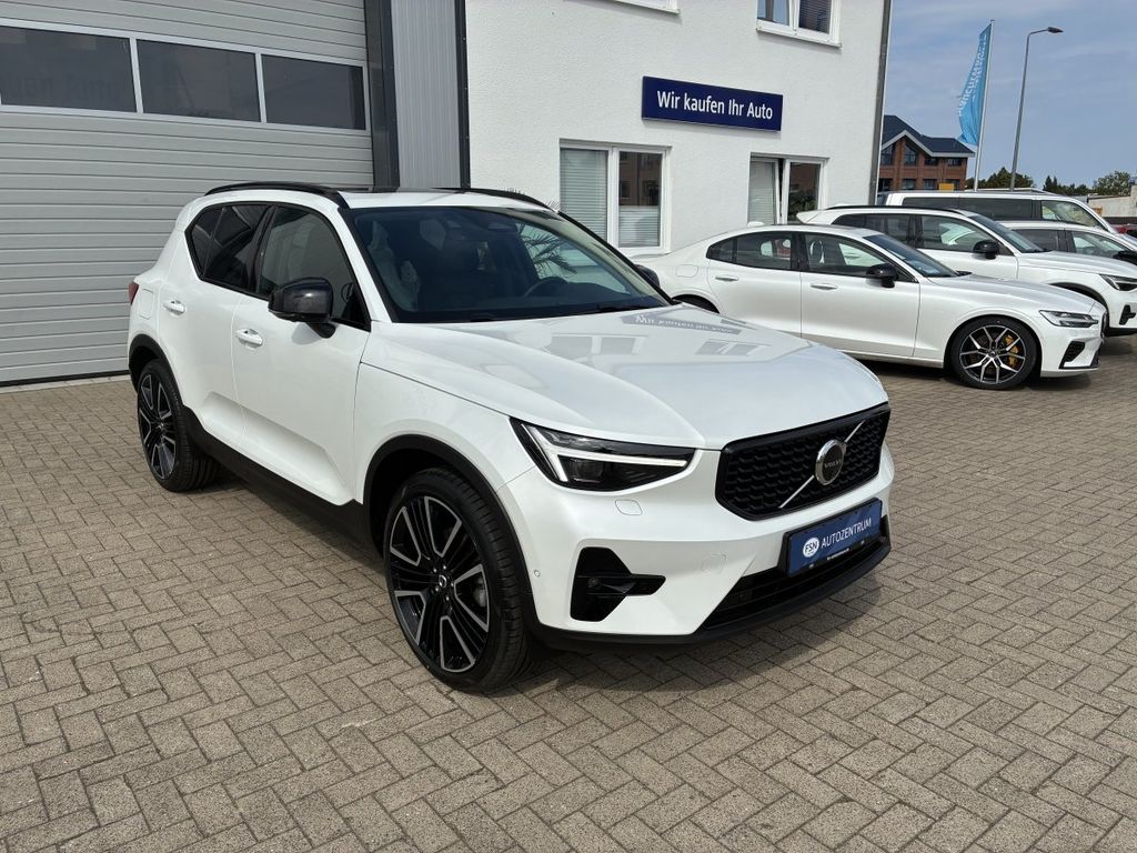 Volvo XC40 2024