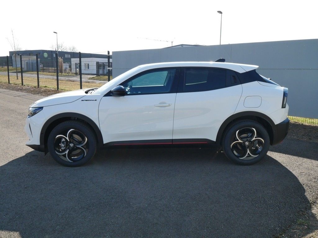 Alfa Romeo Junior 2025