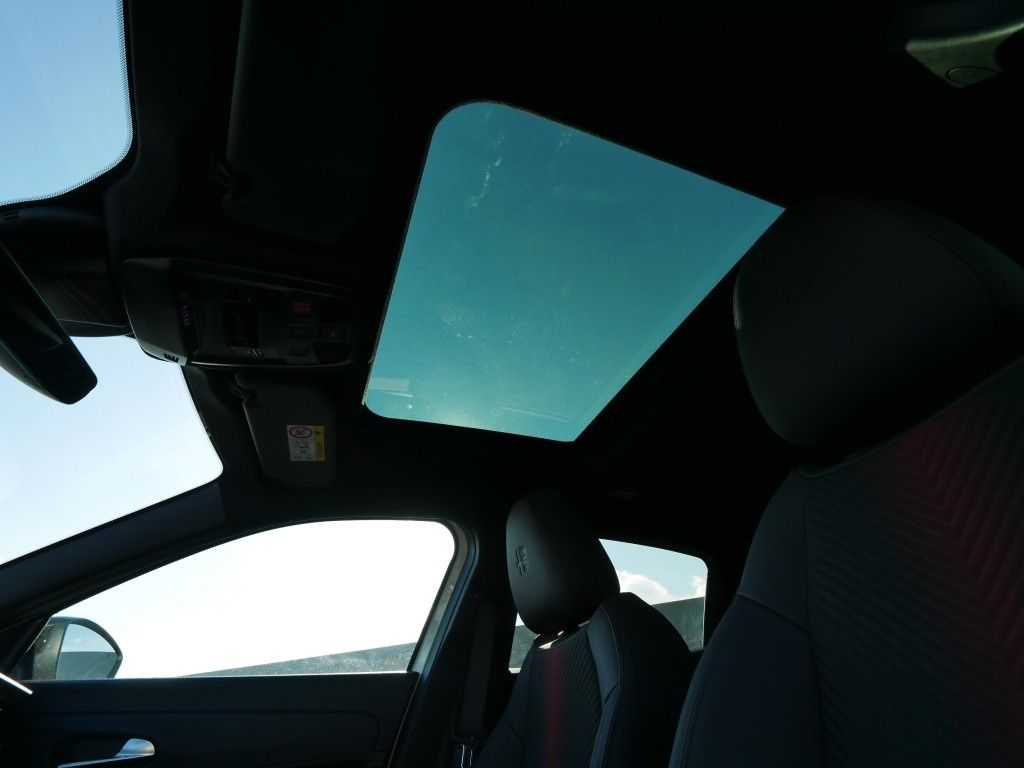 Alfa Romeo Junior 2025