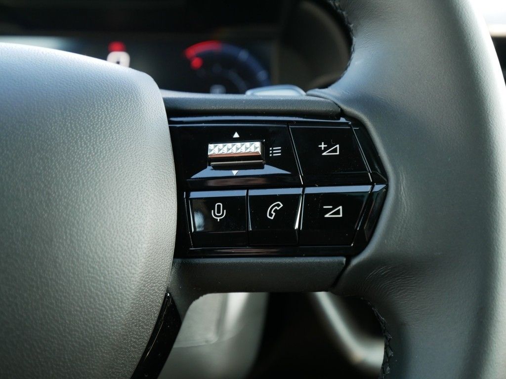 Alfa Romeo Junior 2025