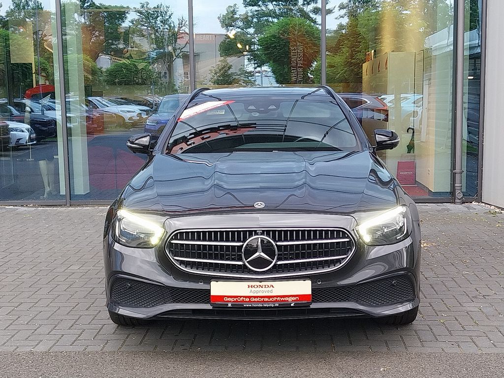 Mercedes-Benz E 300 2022