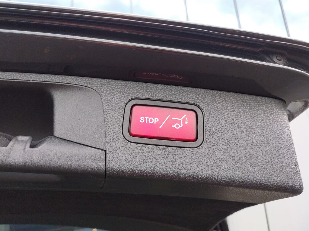 Mercedes-Benz E 300 2022