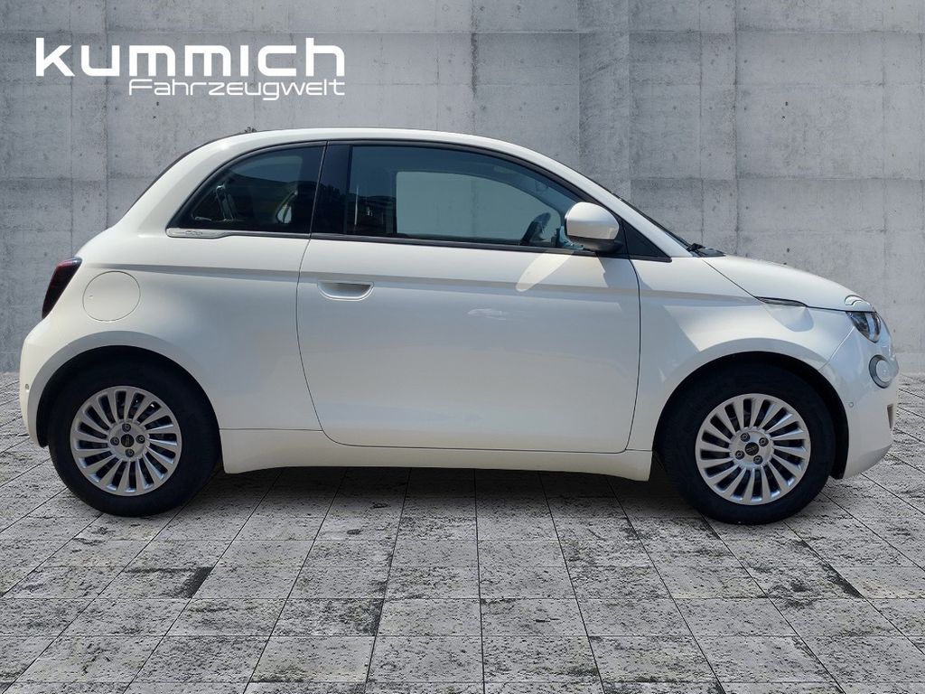 Fiat 500e 2023