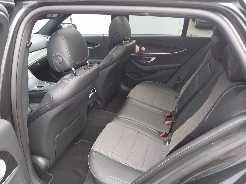 Mercedes-Benz E 300 2022