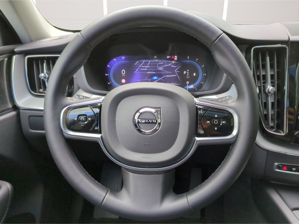 Volvo XC60 2023