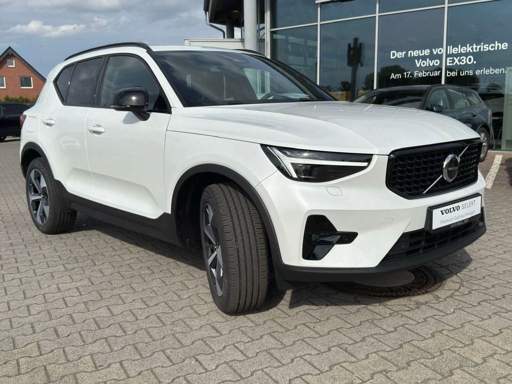 Volvo XC40 2024