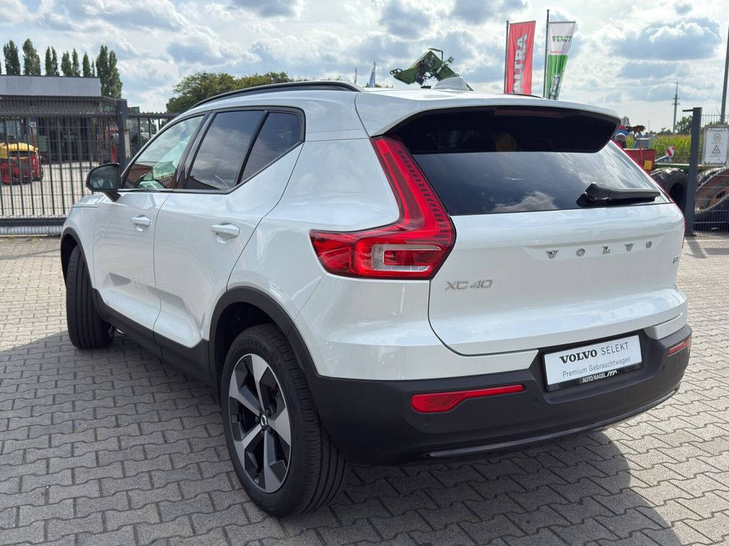 Volvo XC40 2024