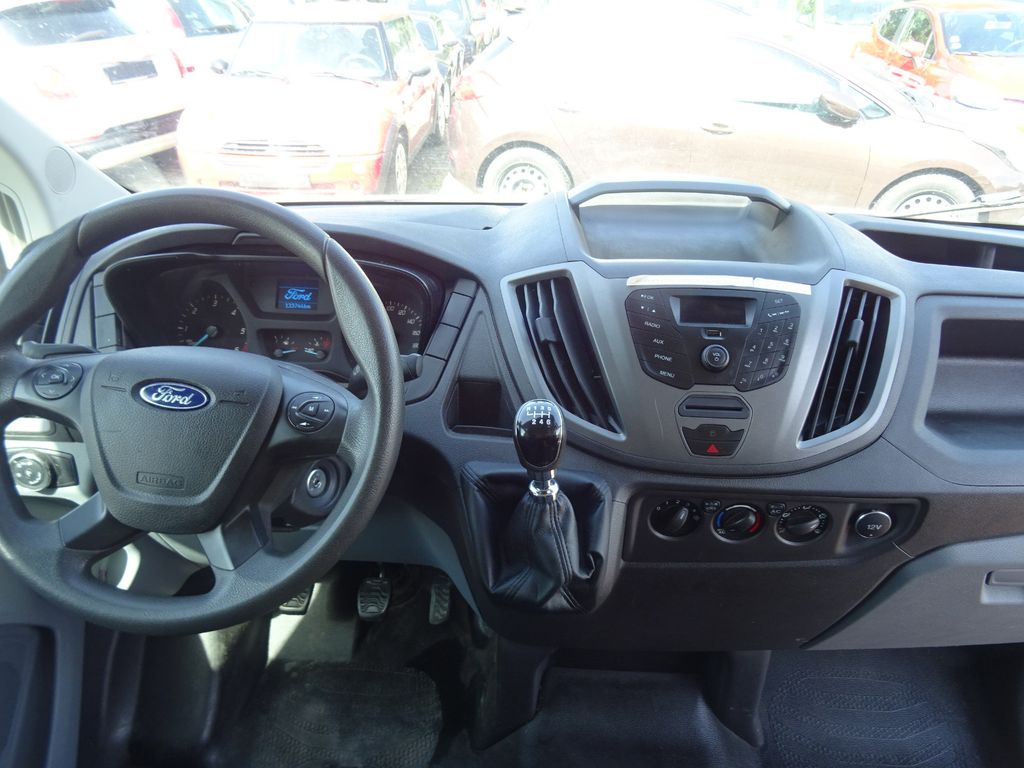 Ford Transit 2016