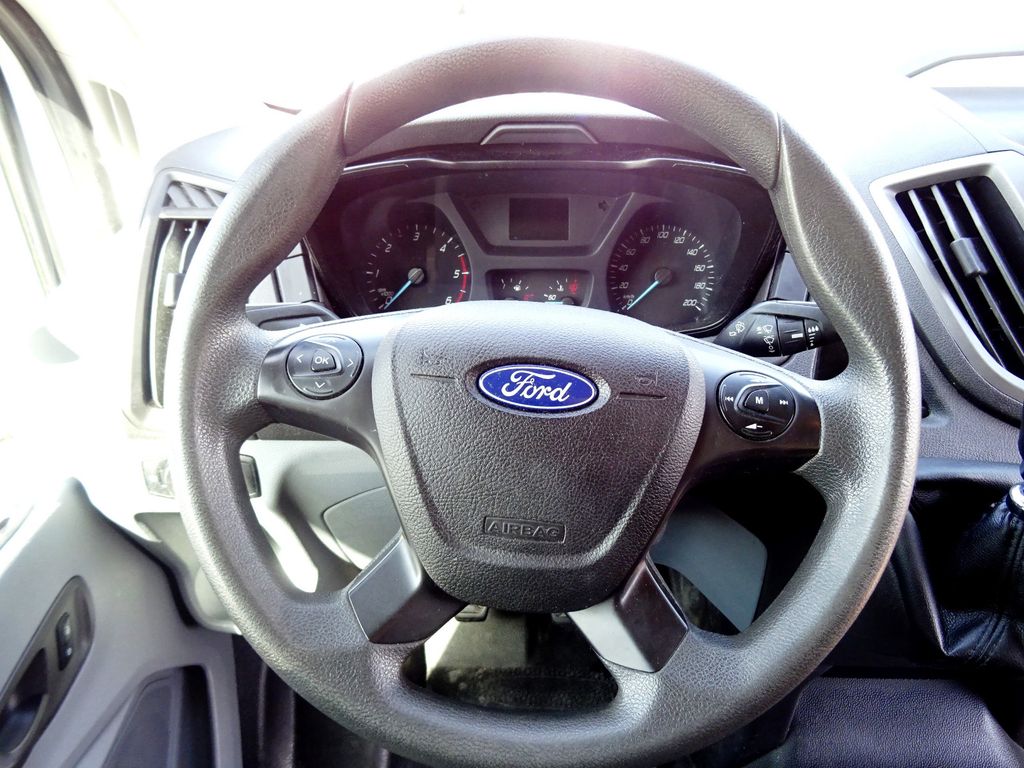 Ford Transit 2016