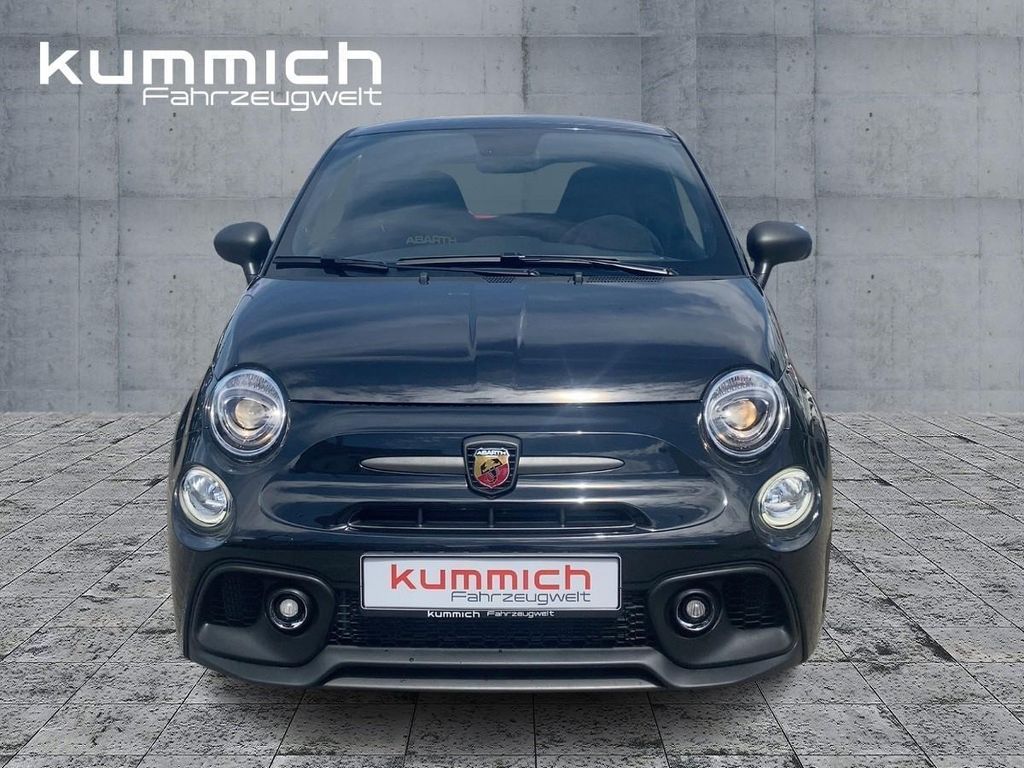Abarth 695 2024