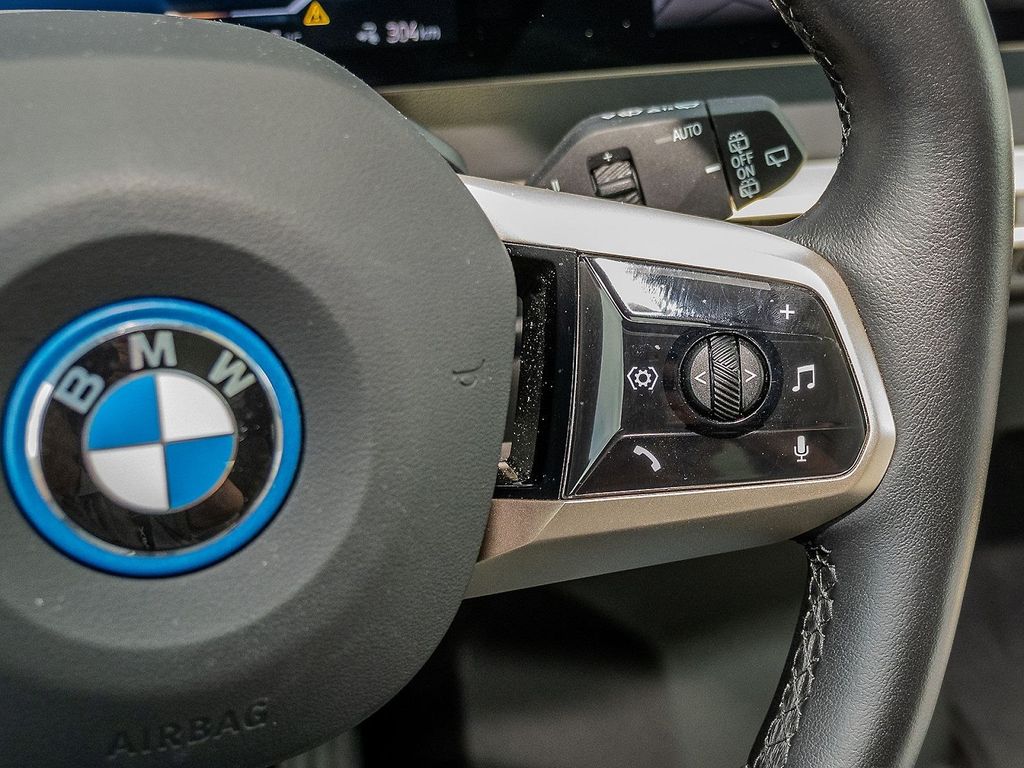 BMW iX 2022