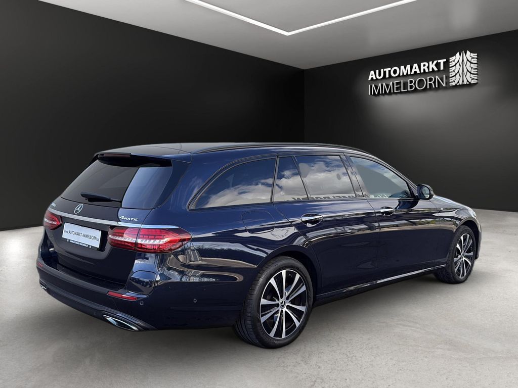 Mercedes-Benz E 300 2022