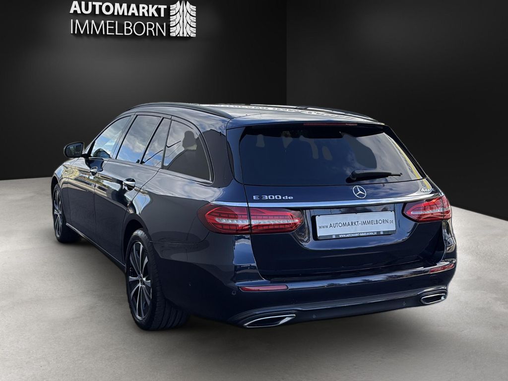 Mercedes-Benz E 300 2022