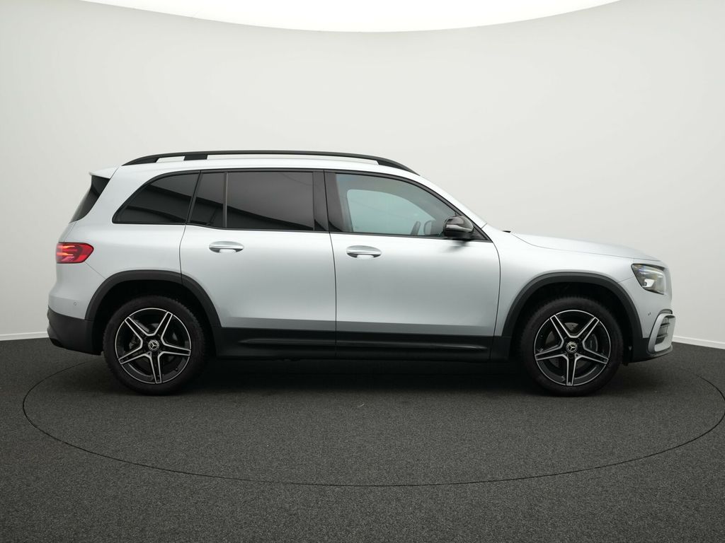 Mercedes-Benz GLB 200 2024