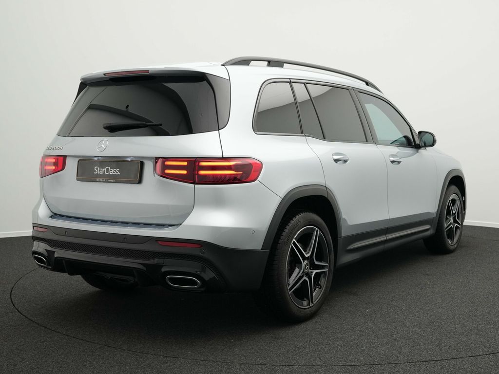 Mercedes-Benz GLB 200 2024