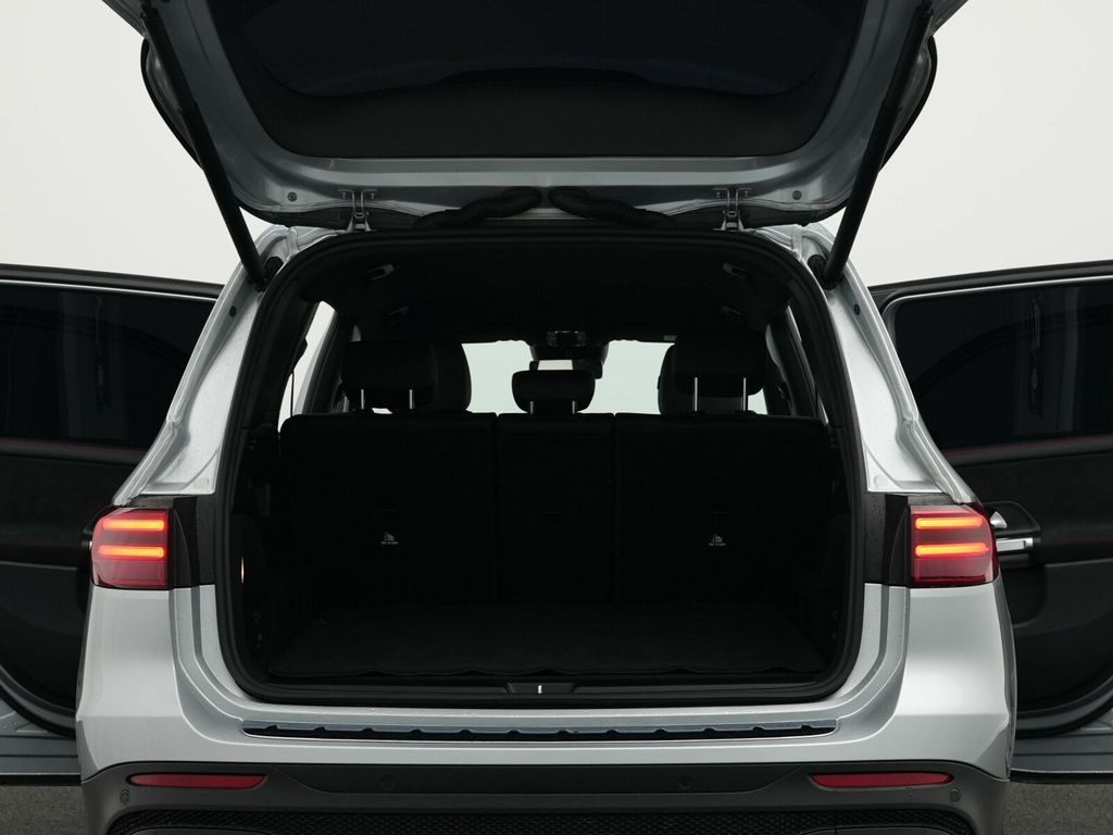 Mercedes-Benz GLB 200 2024