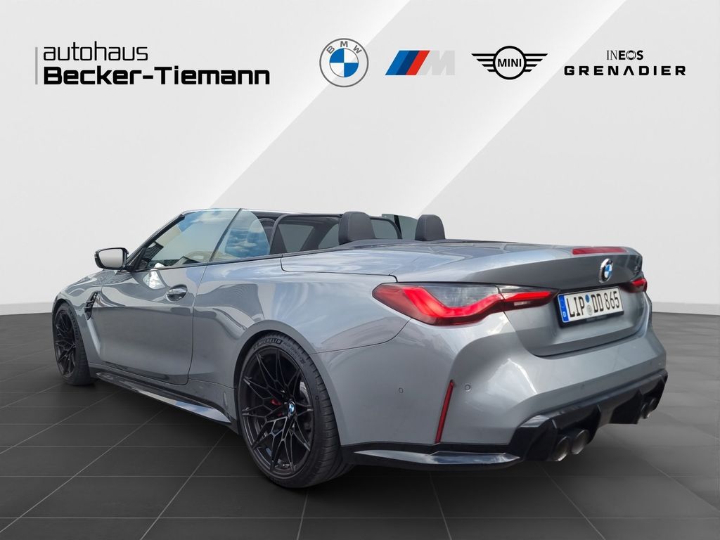 BMW M4 2023