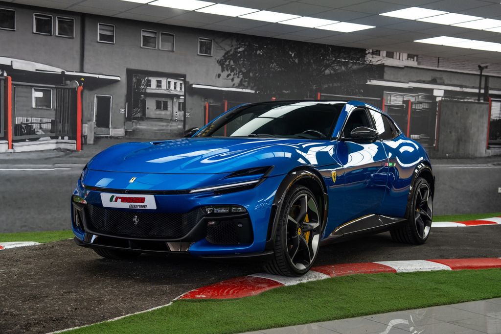 Ferrari Purosangue 2025