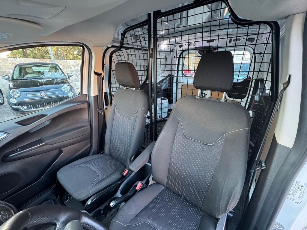 Ford Transit Courier 2022