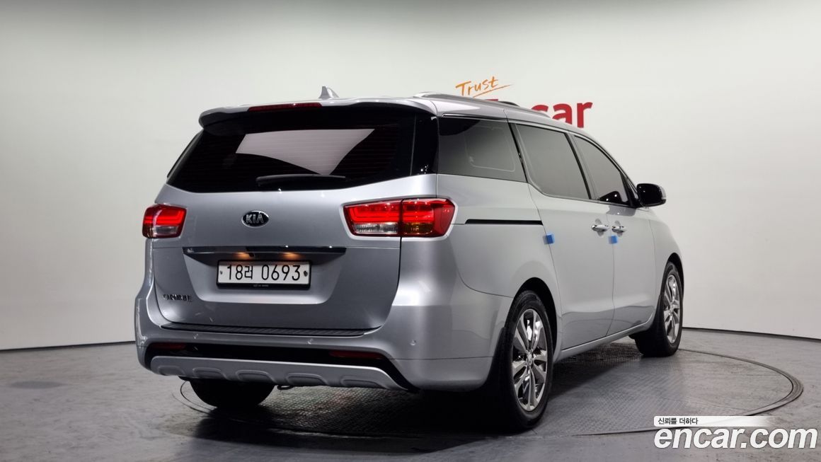 Kia Canival 2017