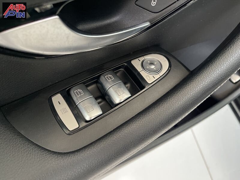 Mercedes-Benz E 220 2021