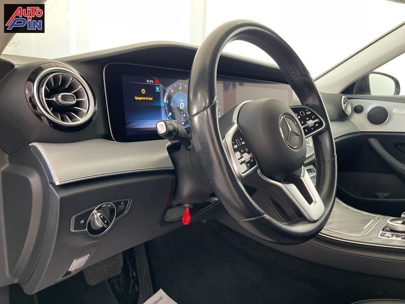 Mercedes-Benz E 220 2021