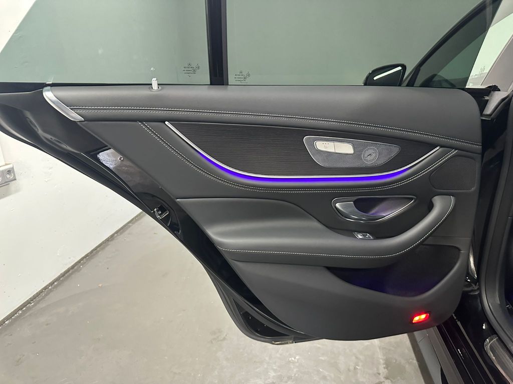 Mercedes-Benz AMG GT 2024