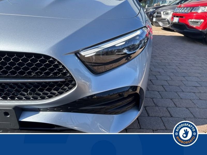 Mercedes-Benz A 180 2025