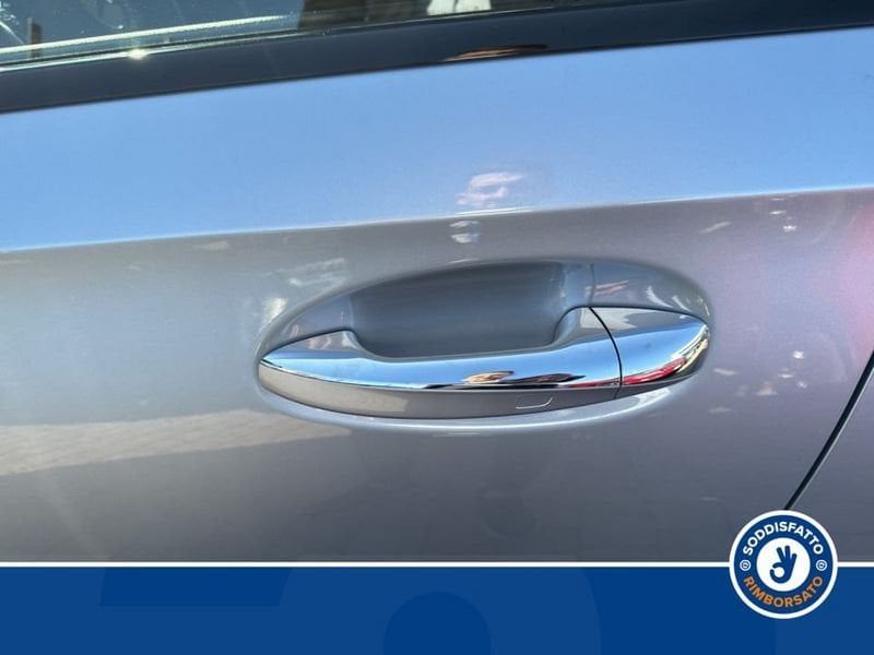 Mercedes-Benz A 180 2025
