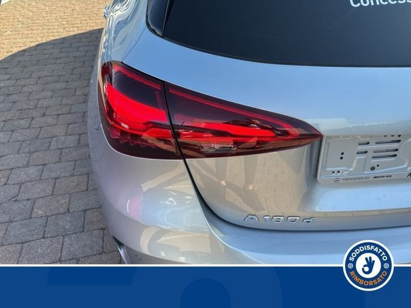 Mercedes-Benz A 180 2025