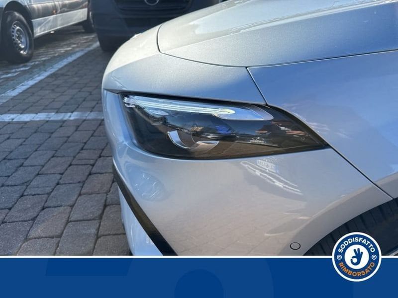 Mercedes-Benz A 180 2025