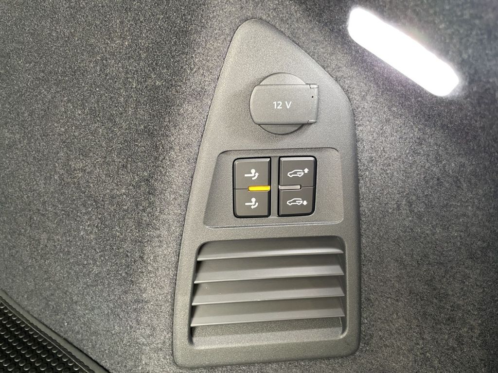 Volkswagen Touareg 2025