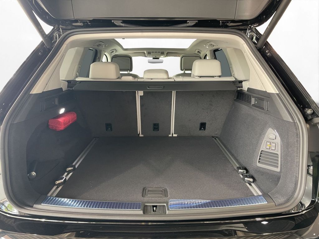 Volkswagen Touareg 2025