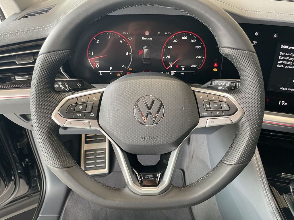 Volkswagen Touareg 2025