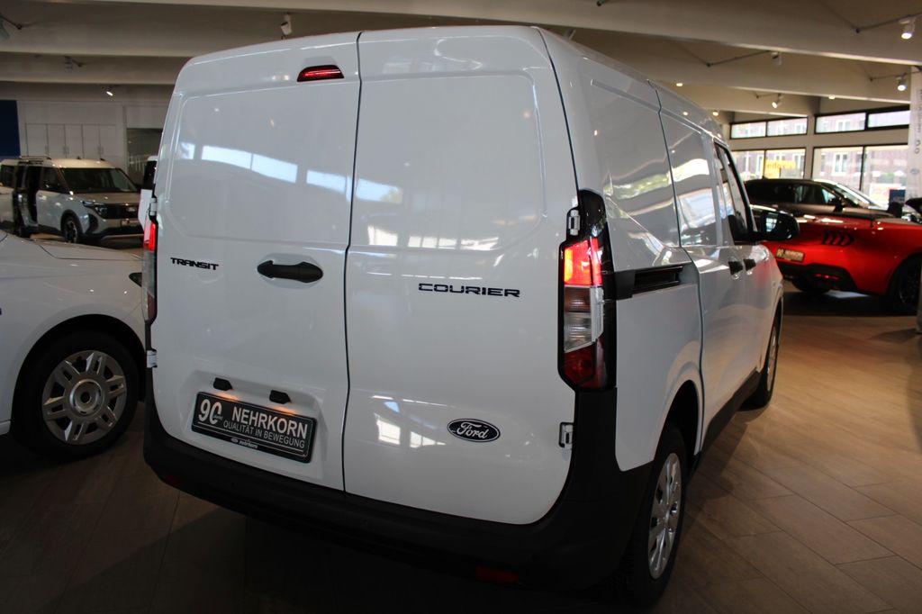 Ford Transit Courier 2025