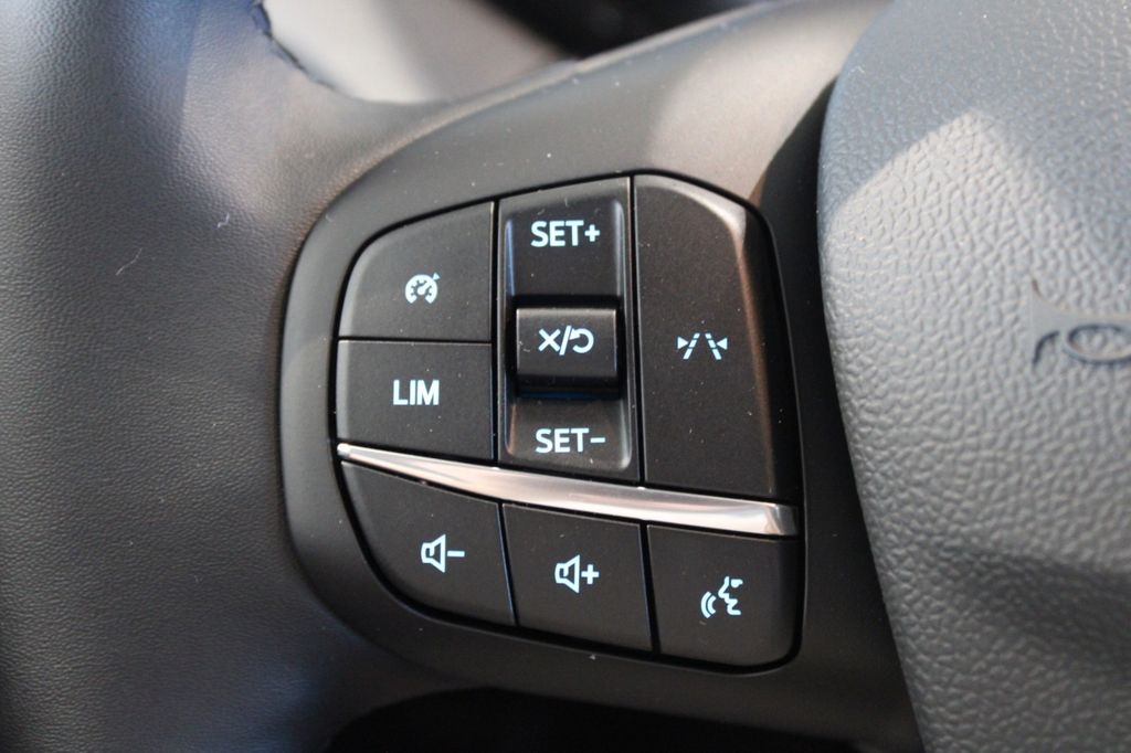 Ford Transit Courier 2025