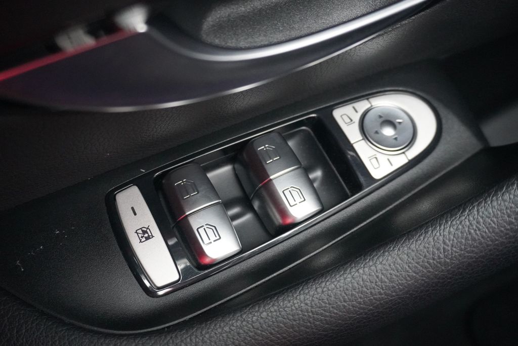 Mercedes-Benz E 300 2020