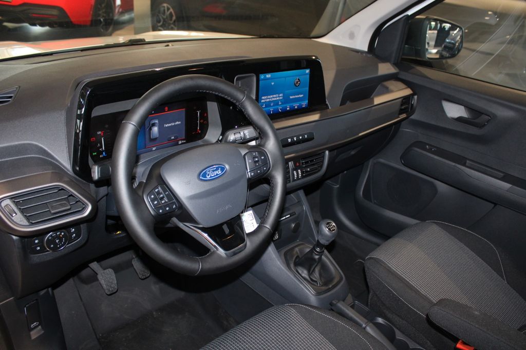 Ford Transit Courier 2025