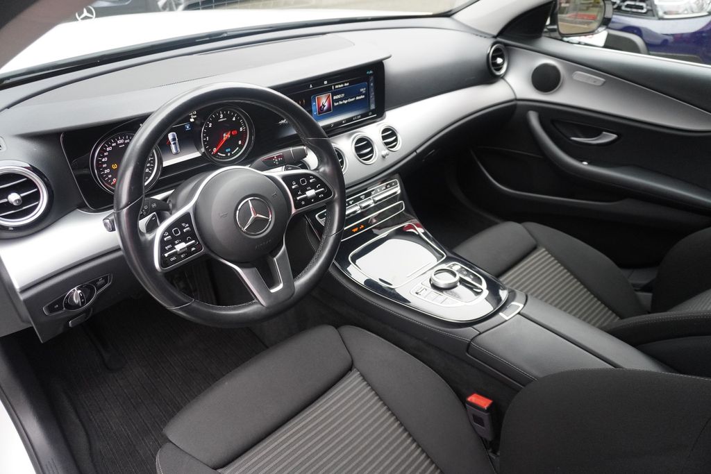 Mercedes-Benz E 300 2020