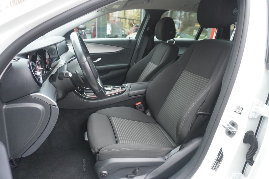 Mercedes-Benz E 300 2020