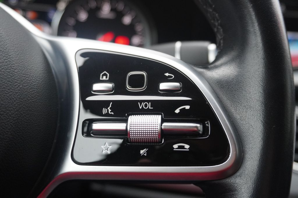 Mercedes-Benz E 300 2020