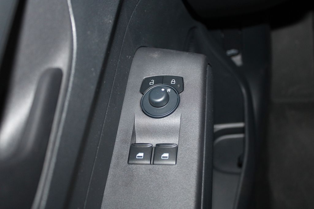 Ford Transit Courier 2025